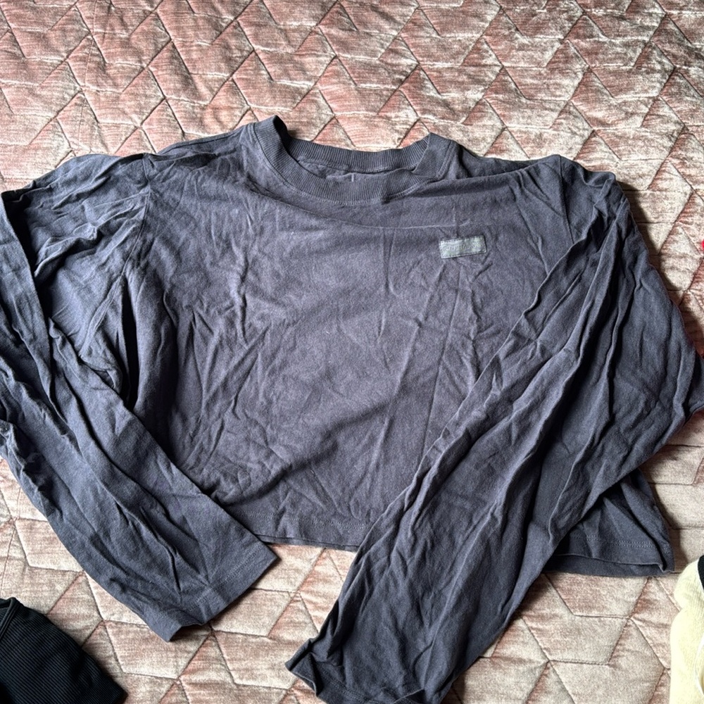 SET Active crop long sleeve short. Size L. 100% cotton. Dark grey